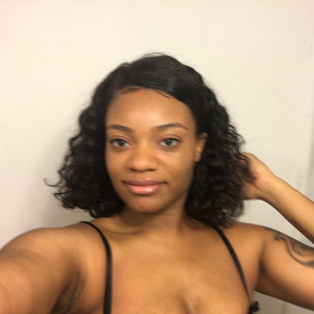 Meet your Posher, Imani